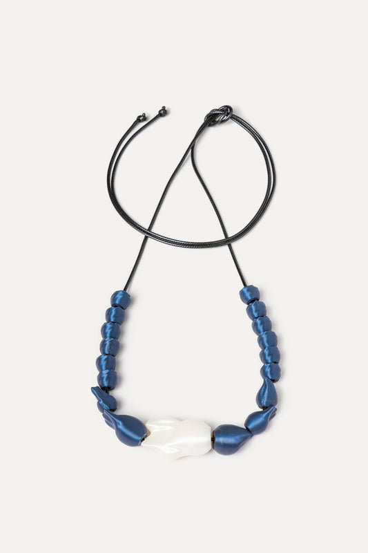 Blue beads Vegan necklace 3d