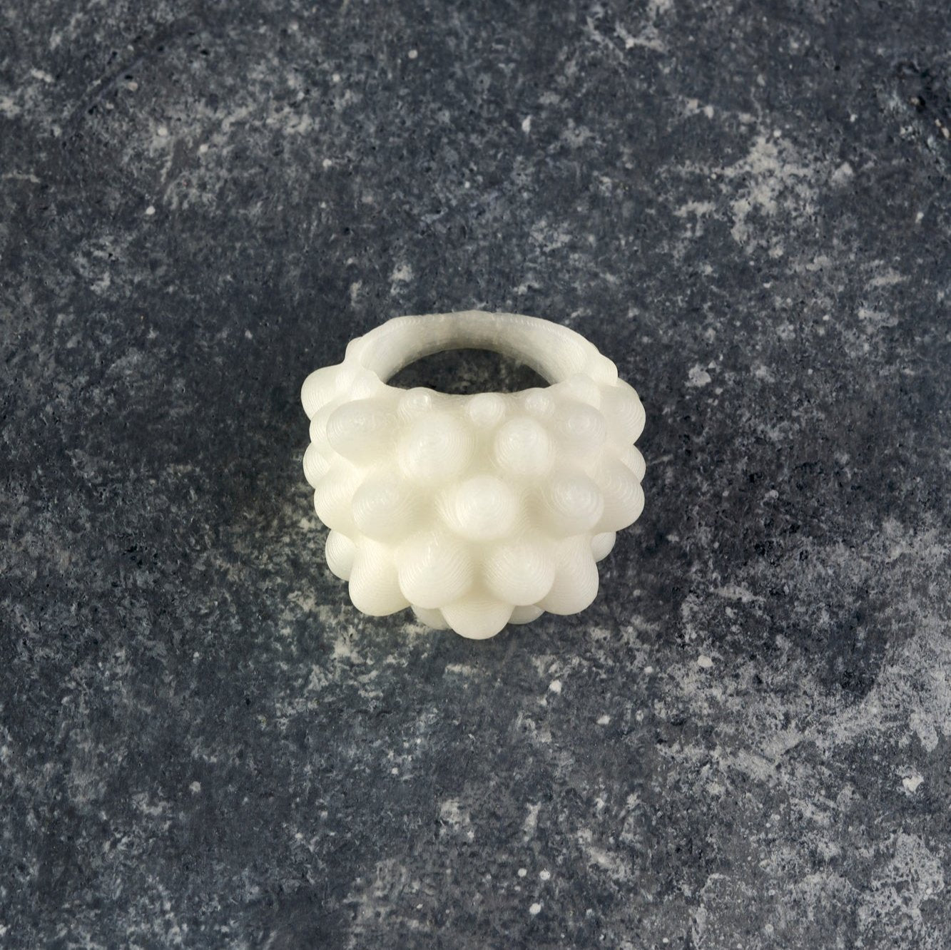 WHITE__SCALLOP_SHELL_ORGANIC_ARIZO_VEGAN_RING_3D_FRONT