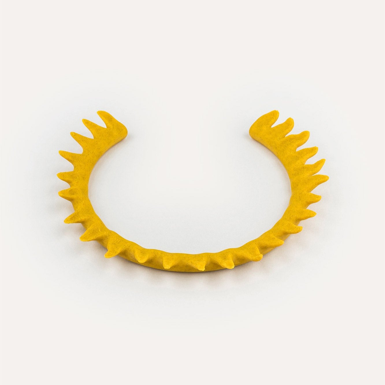 Yellow soleil vegan necklace 3d