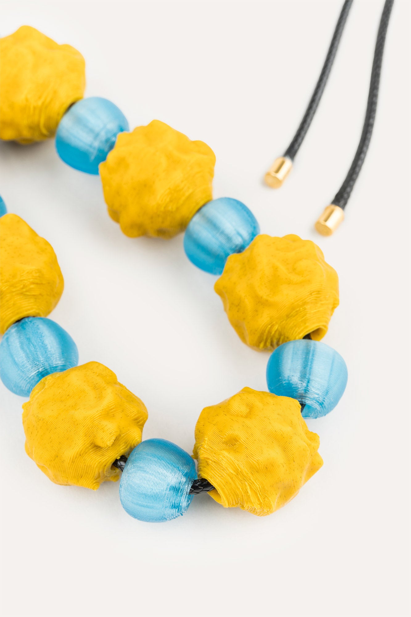 yellow blue beads vegan necklace 3d printed detail