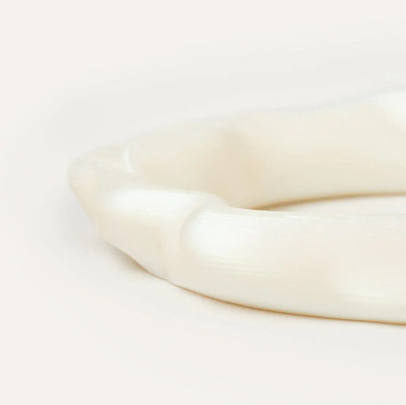 White Big Organic Vegan Bracelet 3D 